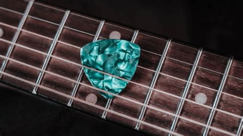 Best Guitar Picks 2024: Get to grips with your playing | GuitarPlayer