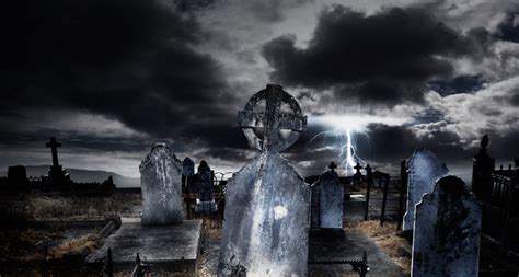 🔥 [40+] Spooky Graveyard Wallpapers | WallpaperSafari