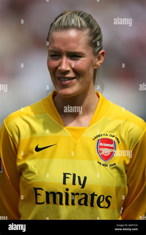 Emma byrne arsenal cup hi-res stock photography and images - Alamy