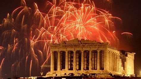 Celebrate New Year in Greece in an Ostentatious Way