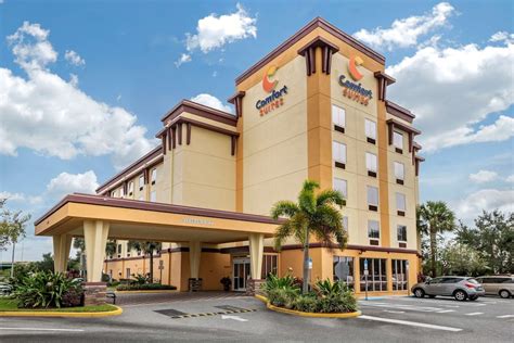 Comfort Suites Orlando Airport Orlando, Florida, US - Reservations.com