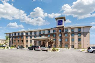 Sleep Inn & Suites in Middletown, NY near Galleria at Crystal Run