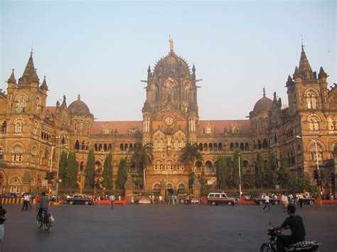 Churchgate Station, Mumbai | Sean Eric O Sullivan | Flickr