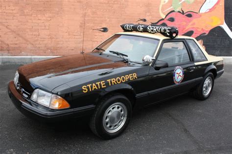 1992 Ford Mustang SSP Florida Patrol Car Is Ready For Duty: Video