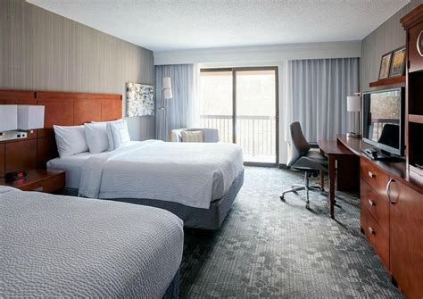 Courtyard by Marriott Parsippany Rooms: Pictures & Reviews - Tripadvisor