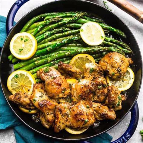 Herbed Lemon Chicken Lean and Green Recipe – Stacey Hawkins Store