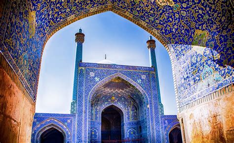 Isfahan Attractions | Isfahan Places to Visit | Legendaryiran