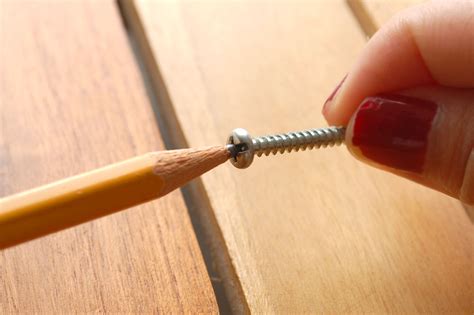 4 Ways to Sharpen Your Pencil at School Without a Sharpener