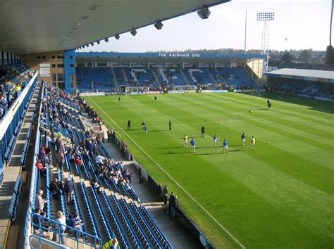 Back to the top of the pile: Gillingham 0-3 Imps | The Stacey West- Part 2