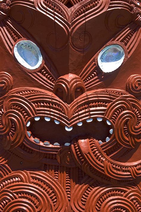 File:Maori Wood Carving n.jpg - Wikimedia Commons