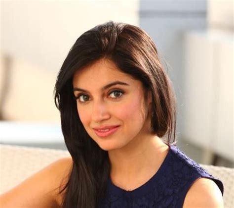 Divya Khosla Kumar Height, Age, Husband, Boyfriend, Children, Family ...