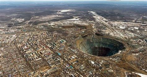 Mirny: A Giant Diamond Mine that Sucks Helicopters In