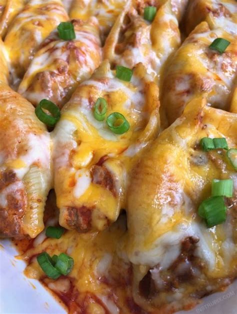 Cheesy Taco Stuffed Pasta Shells