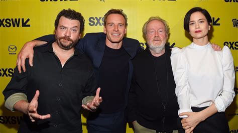 Ridley Scott and cast unveil unseen footage from 'Alien: Covenant' at ...