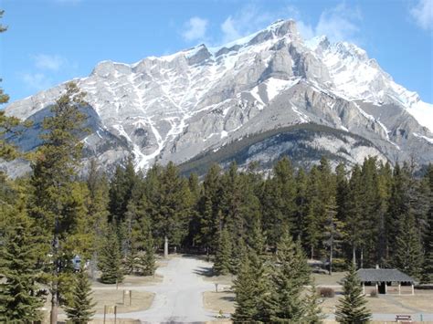 Tunnel Mountain Campground - AlbertaWow Campgrounds and Hikes