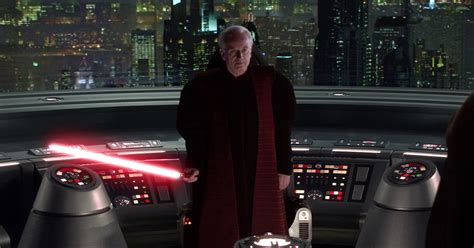 'Star Wars 9' theory: 4 clues that Palpatine's return was planned in 'TFA'