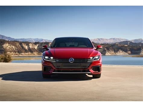 2023 Volkswagen Arteon Pictures: | U.S. News