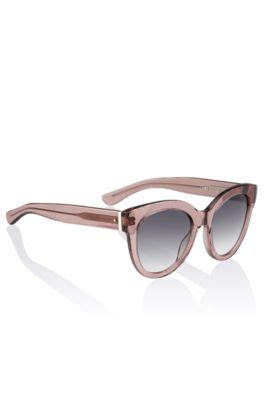 Discover HUGO BOSS Women’s Sunglasses | lightweight designs