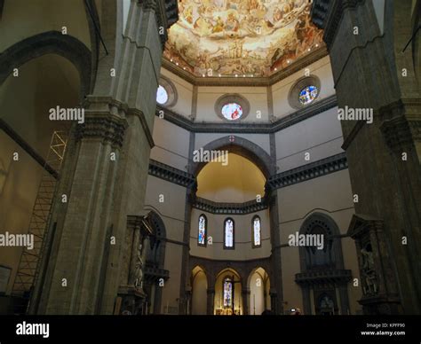 The interior of Duomo - Florence Stock Photo - Alamy