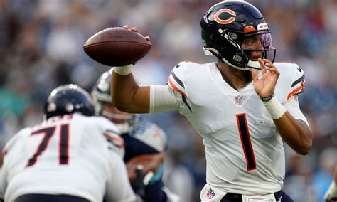 Justin Fields: Watch top preseason highlights from Bears’ rookie QB