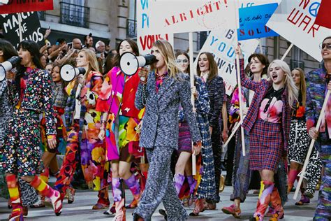 Cara Delevingne leads models down “Boulevard Chanel” for Chanel’s ...