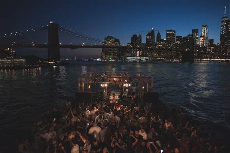 Circle Line Is Hosting a Beyoncé-Themed Sunset NYC Harbor Cruise ...