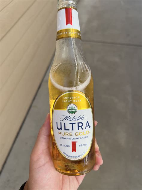 Michelob Ultra pure gold, 2.5/5, 2022(130)