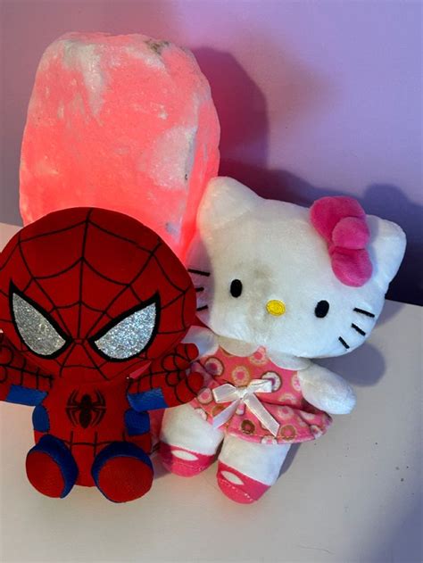 me n phe !! | Hello kitty, Spiderman, Mlp pony