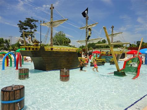 PIRATELAND FAMILY CAMPING RESORT - Updated 2022 Campground Reviews ...