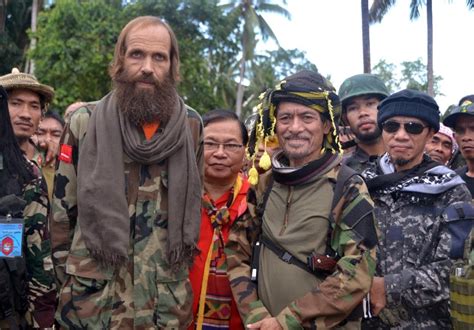 MNLF seen as key to safe release of Abu Sayyaf captives | Global News