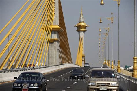 New bridge over Chao Phraya