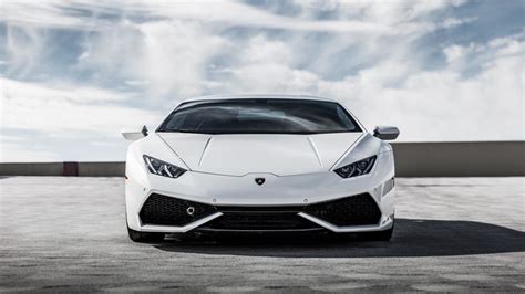 White Lamborghini Huracan 4k Front lamborghini wallpapers, lamborghini ...