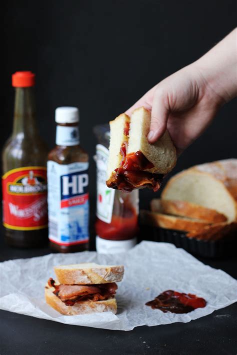 Bacon Sarnie {street food monday} | The Sugar Hit