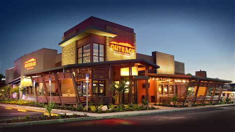 Bloomin’ Brands leans in to activist investor's playbook with bigger ...