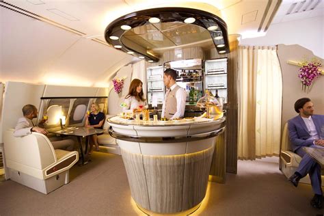 Pictures and Video - Onboard the Emirates A380 refurbished lounge