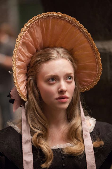 Period Films Stills - Les Mis | Les miserables, Amanda seyfried, Les ...