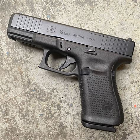 Glock 19 Gen 5 / Shooting Review: The Glock 19 Gen 5 | Eagle Gun Range ...