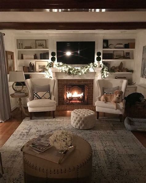 40+ Cool Farmhouse Living Room Design Ideas That You Need To See | Farm ...