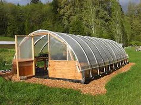 DIY Greenhouse Plans | DIY Tag