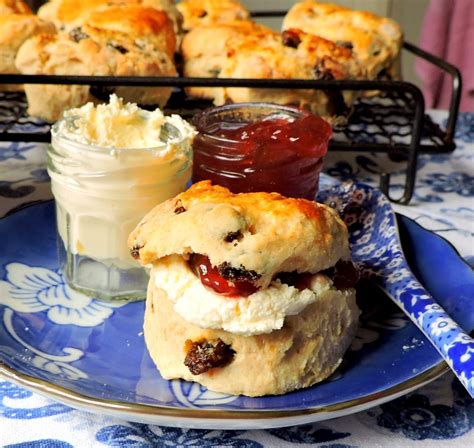 Classic English Scones Recipe For Teatime (with Pictures)