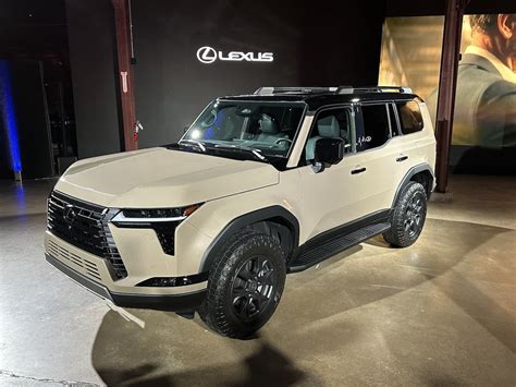 First Look: 2024 Lexus GX