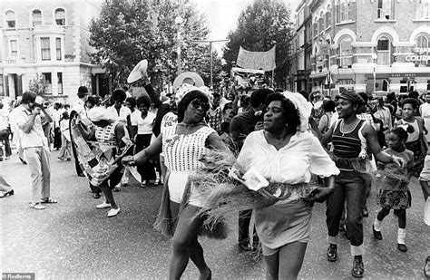 Notting Hill Carnival history: Pictures through the years | Daily Mail ...