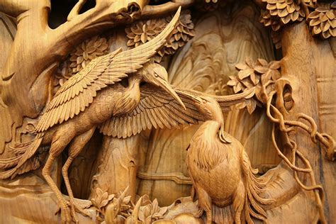 The Exquisite Detail of Traditional Chinese Dongyang Wood Carving ...