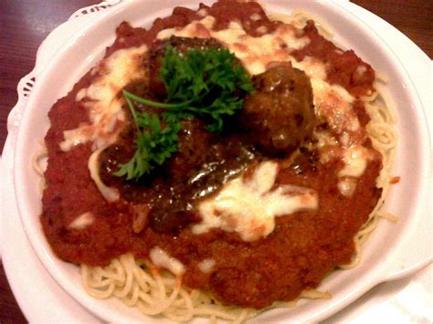 Bolognese meatballs spaghetti Spaghetti And Meatballs, Bolognese ...