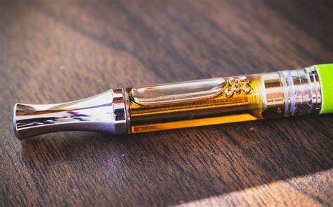 What is a cannabis vape cartridge? | Leafly