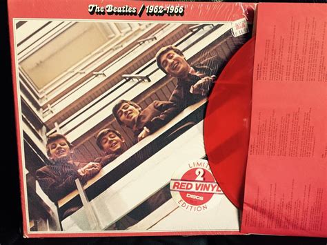 THE BEATLES / 1962-1966 (red album/on red vinyl) North Regina, Regina