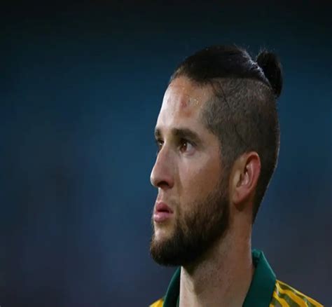 Top 10 Hairstyles Of Cricketers - Crictv4u