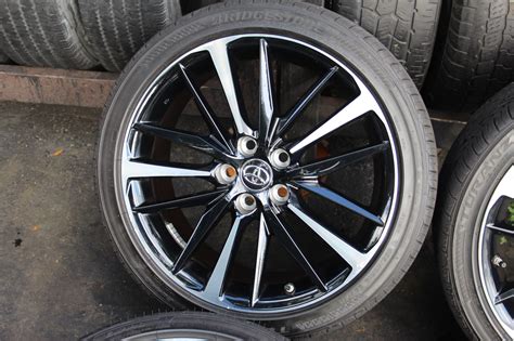 Set of Four Toyota Camry 2018 19" OEM 235/40/19 Rims Wheels Tires 75222 ...