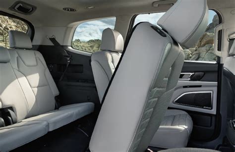 2022 Kia Telluride Interior and Exterior Color Options - Ken Ganley Kia ...