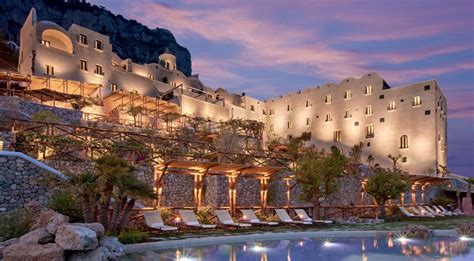 Luxury seafront boutique hotel in Amalfi Coast - Monastero Santa Rosa